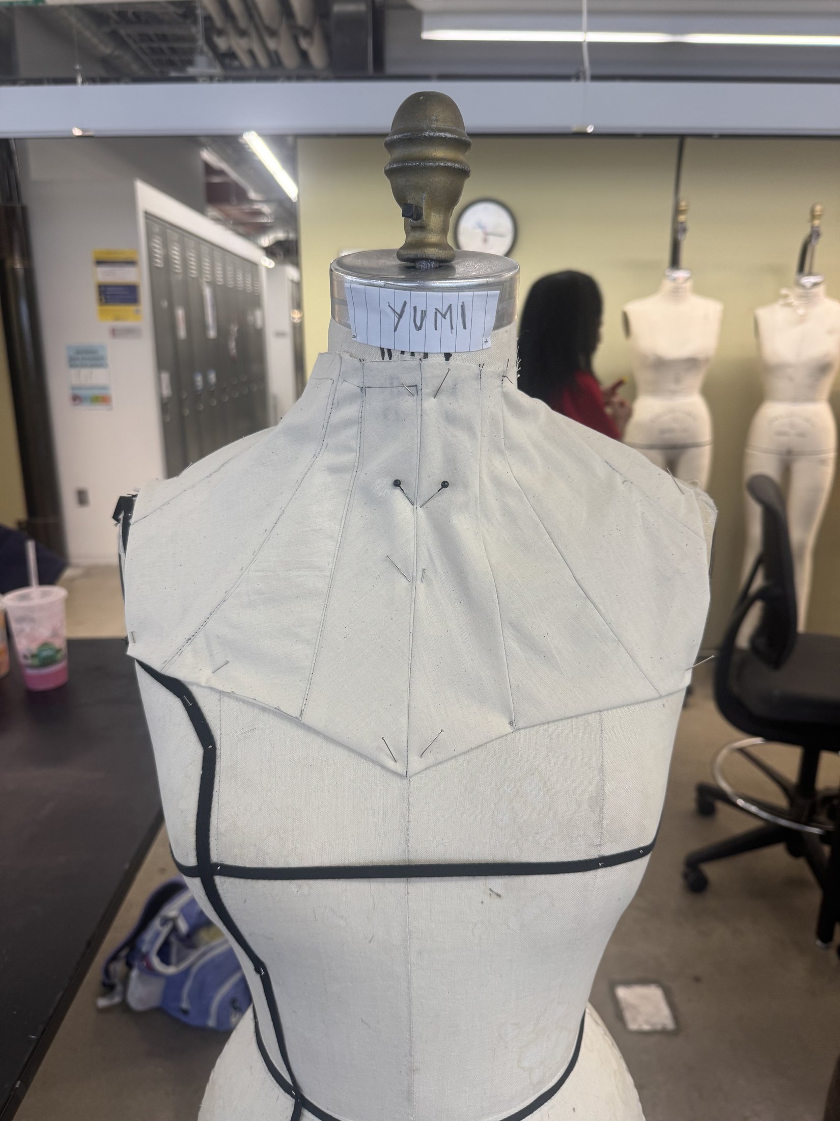 White paper shoulder construction study
